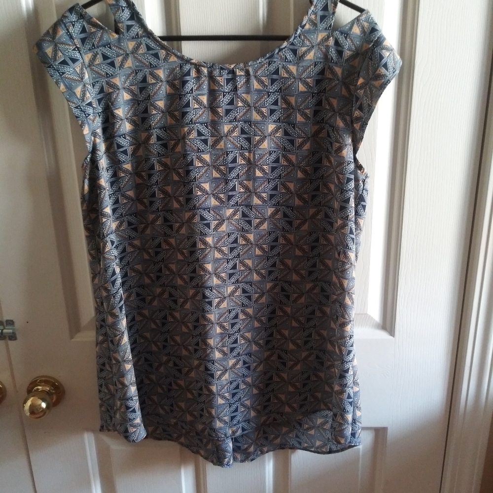 High-low blouse - Picture 3 of 4